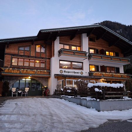 Ferienwohnungen Rupertihaus Flachau Buitenkant foto